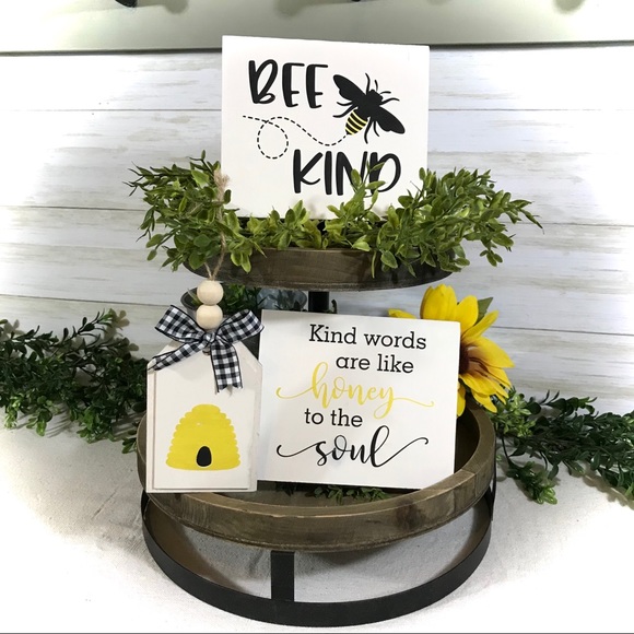 Meet Posher, Becky - Picture 4 of 4